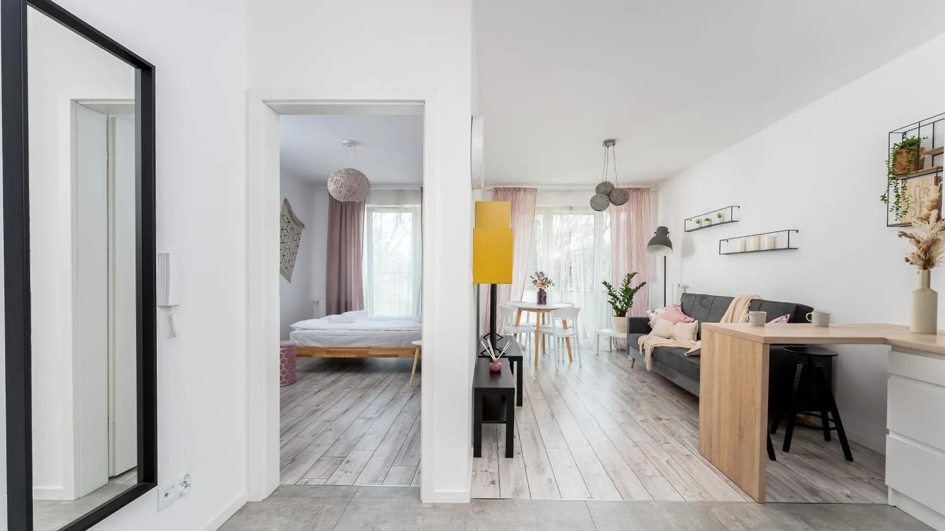 Malila Premium Apartments Konopnickiej 63E Krakow 0*,  Poland